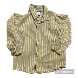 🌼 Old Navy button down Top 💥